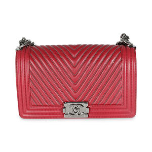 Chanel Burgundy Chevron Calfskin Chain Medium Boy Bag